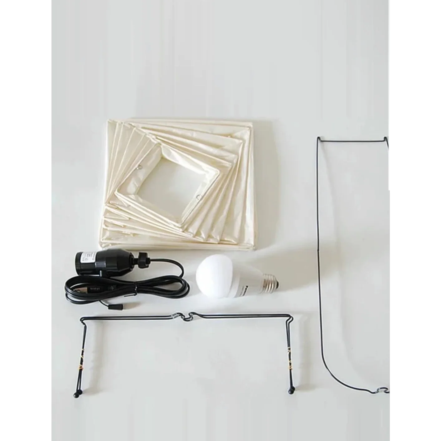 4N TABLE LAMPS | CLPO8950M