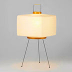 AKARI 7A TRIPOD FLOOR LAMP