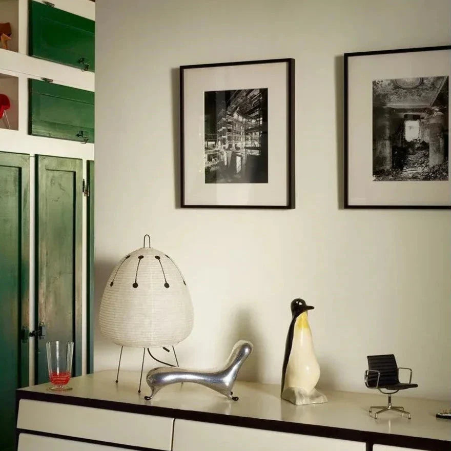 AKARI 1AD WHITE TABLE LAMP