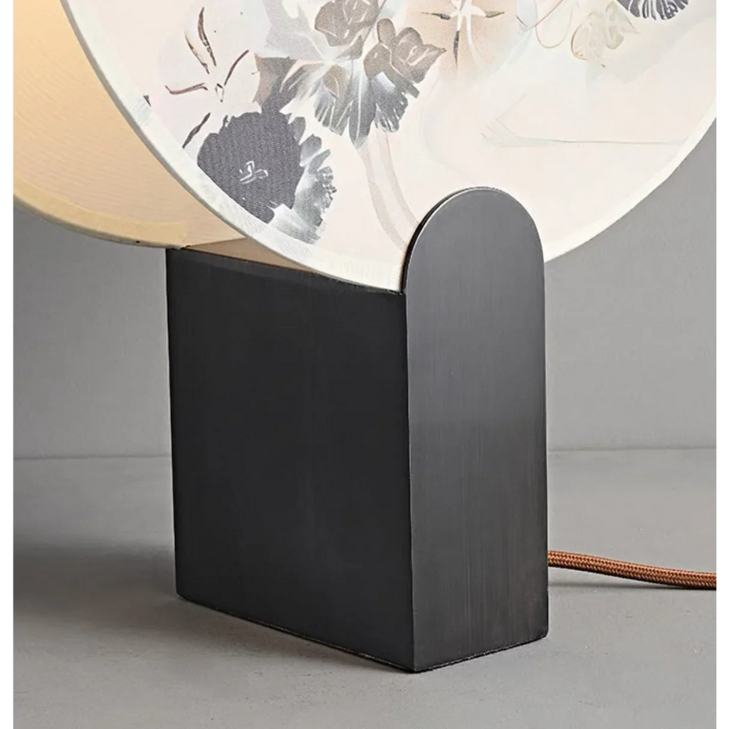 AKIRA WHITE TABLE LAMP | CLFCX0255W