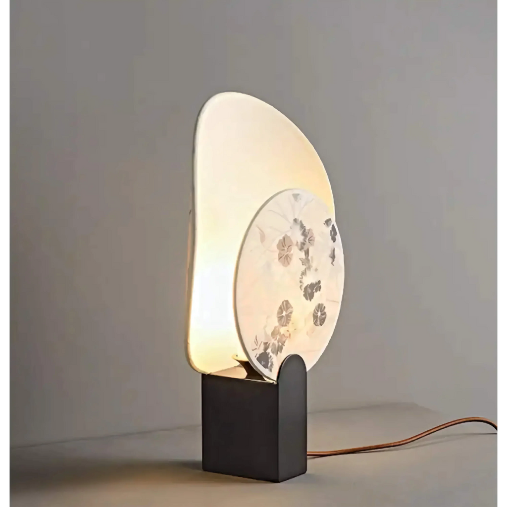 AKIRA WHITE TABLE LAMP | CLFCX0255W
