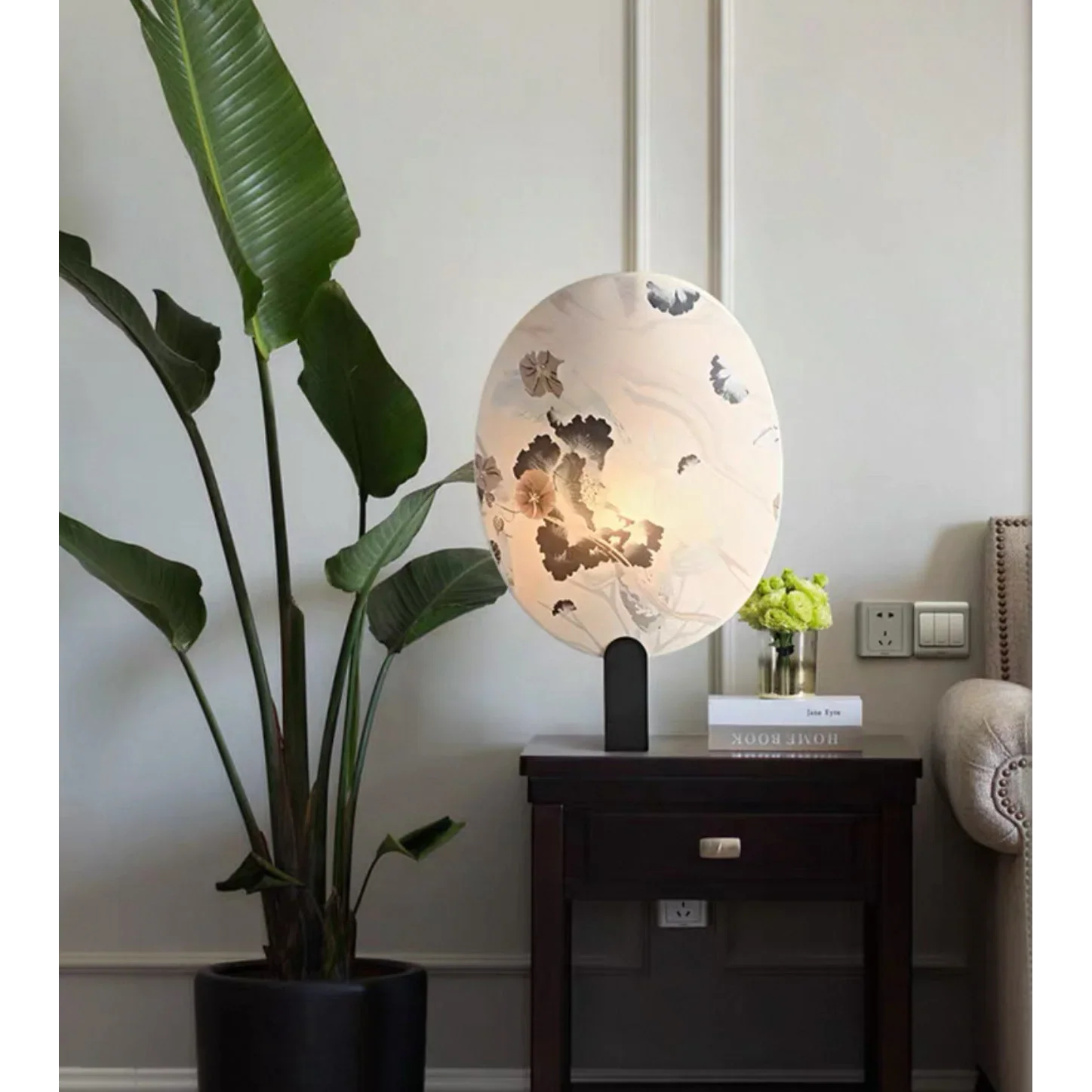 AKIRA WHITE TABLE LAMP | CLFCX0255W