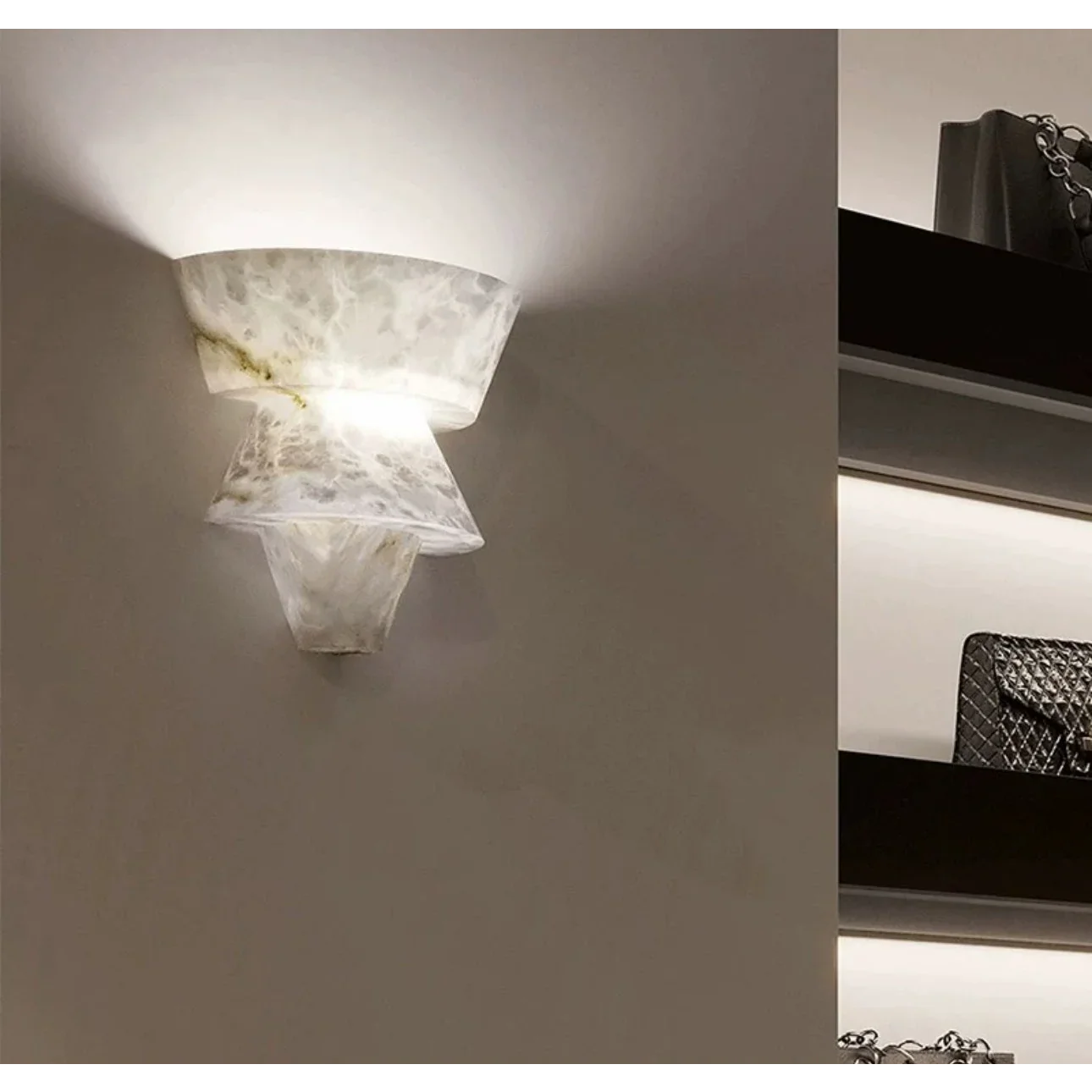 ALABASTER WALL LAMP | CLBV89850