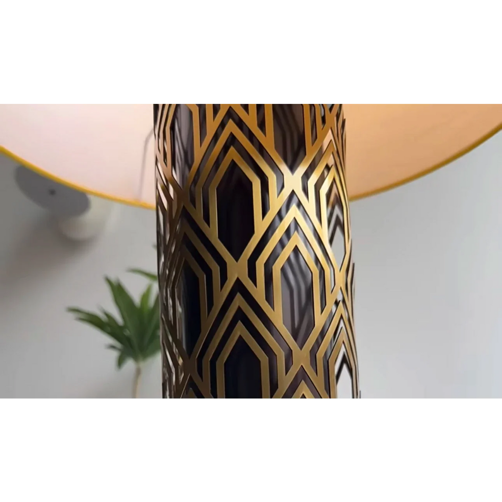 ART DECO TABLE LAMP WITH GEOMETRIC STAINLESS STEEL BASE