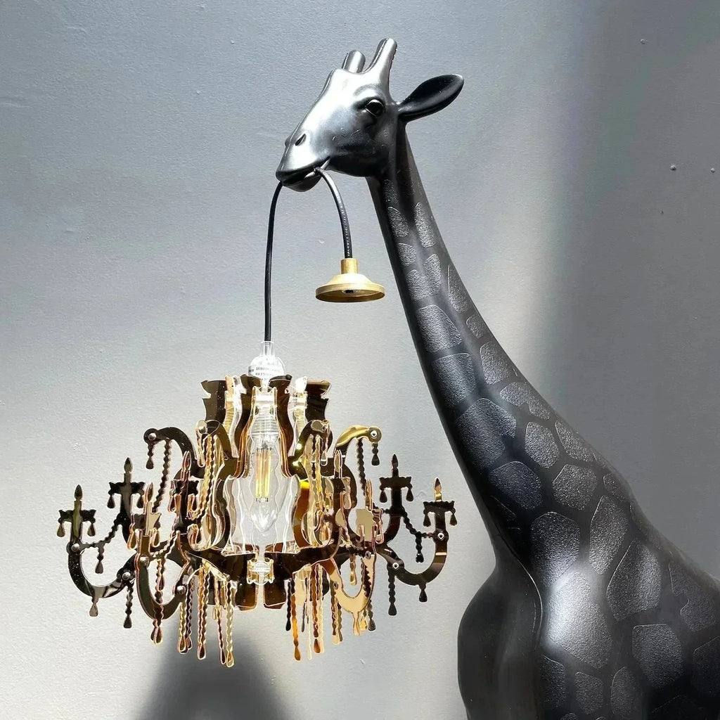 BLACK GIRAFFE SCULPTURE LAMP WITH CRYSTAL CHANDELIER | DESIGN CL025B