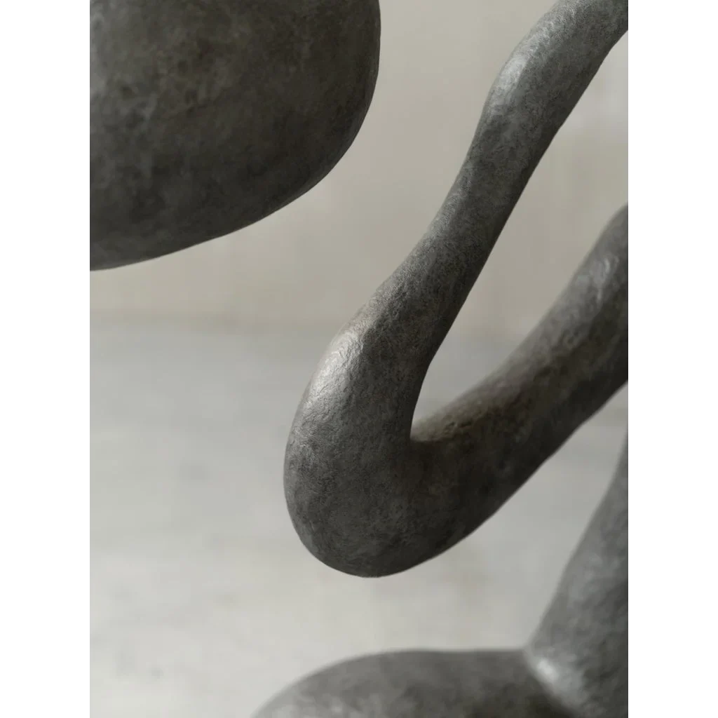 BLACK RESIN FLOOR LAMP | CLFAUS85D