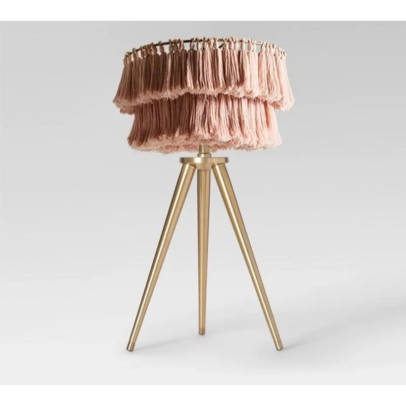 BOHEMIAN TASSEL TABLE LAMP IN ORGANIC COTTON | CLPJ500