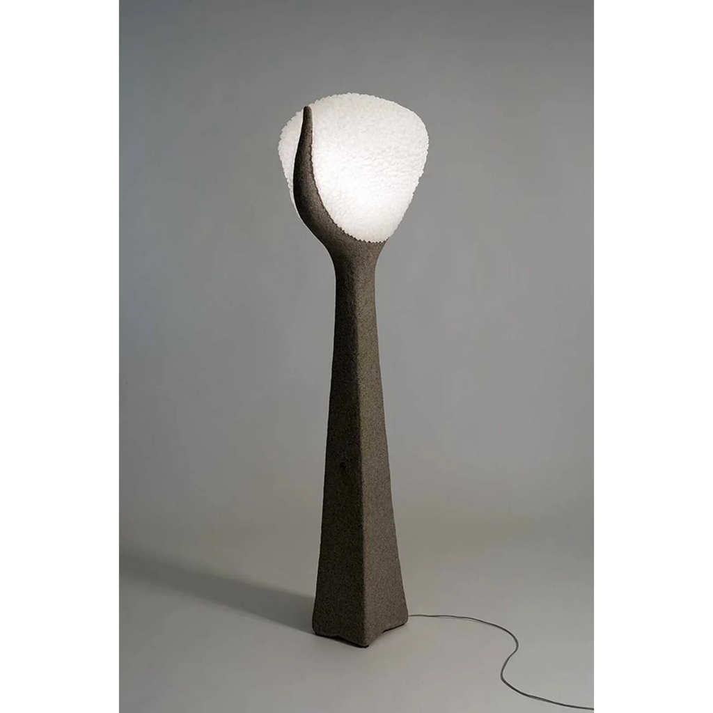 DARK ETHEREA FLOOR LAMP | CLSP875D