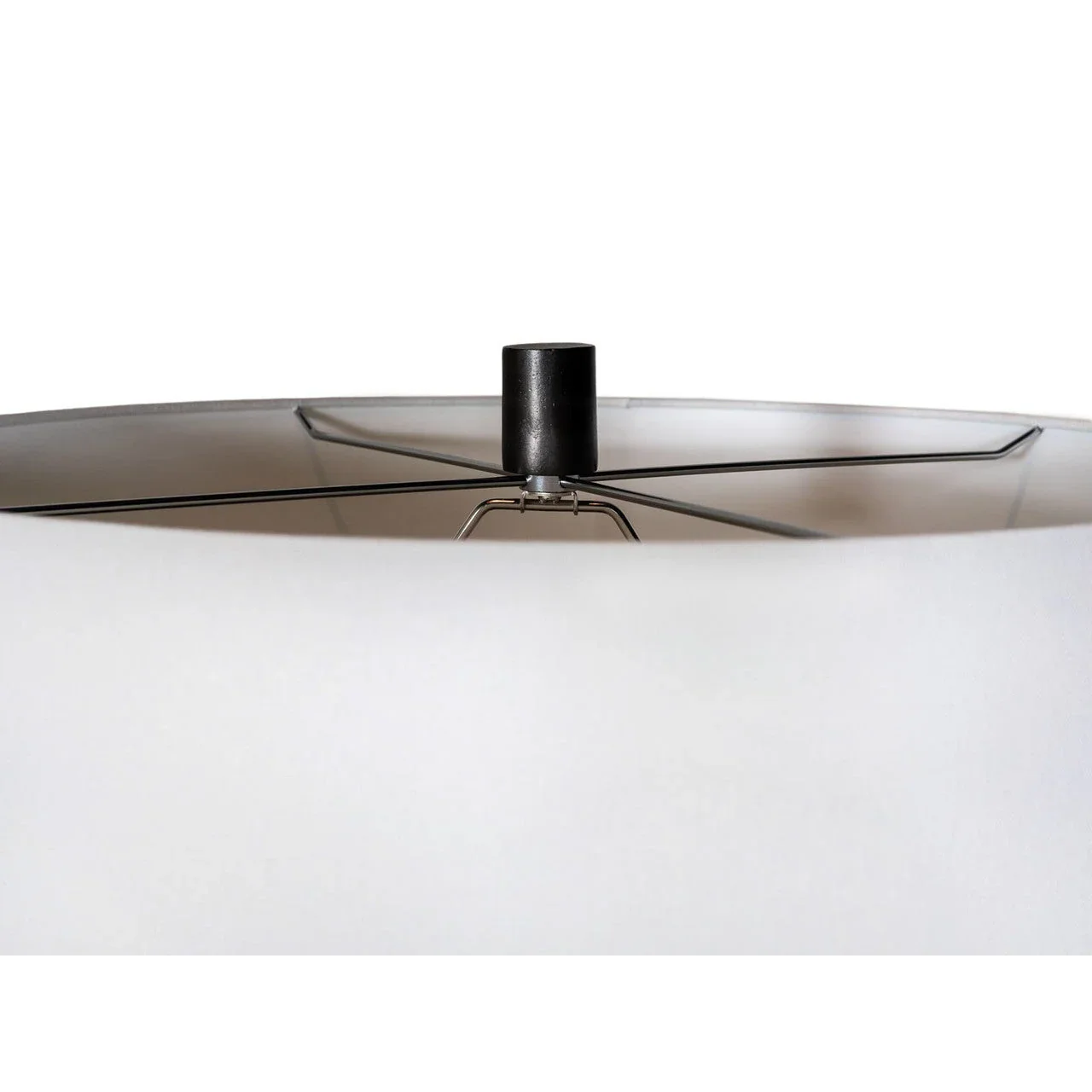 DORMON MINIMALIST FLOOR LAMP