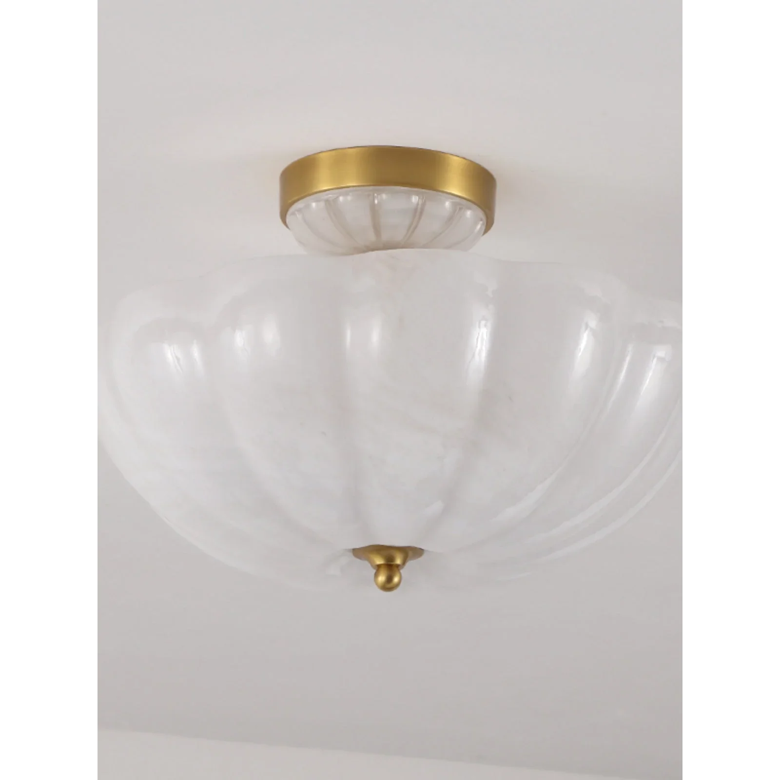 FROSTED GLASS BOWL SEMI-FLUSH MOUNT | CLVBG021SM