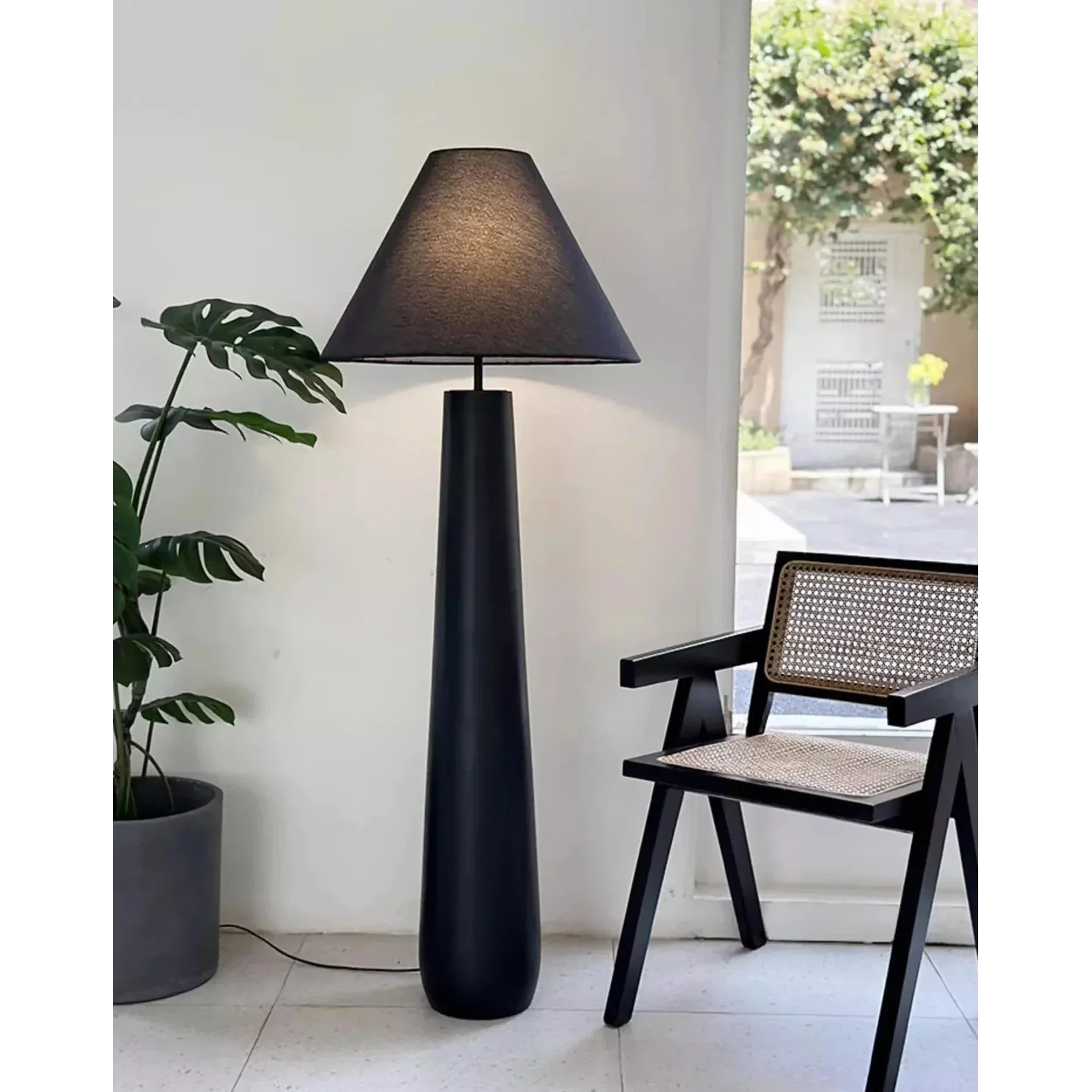 FUNGO BIANCO FLOOR LAMP | CLKP5888