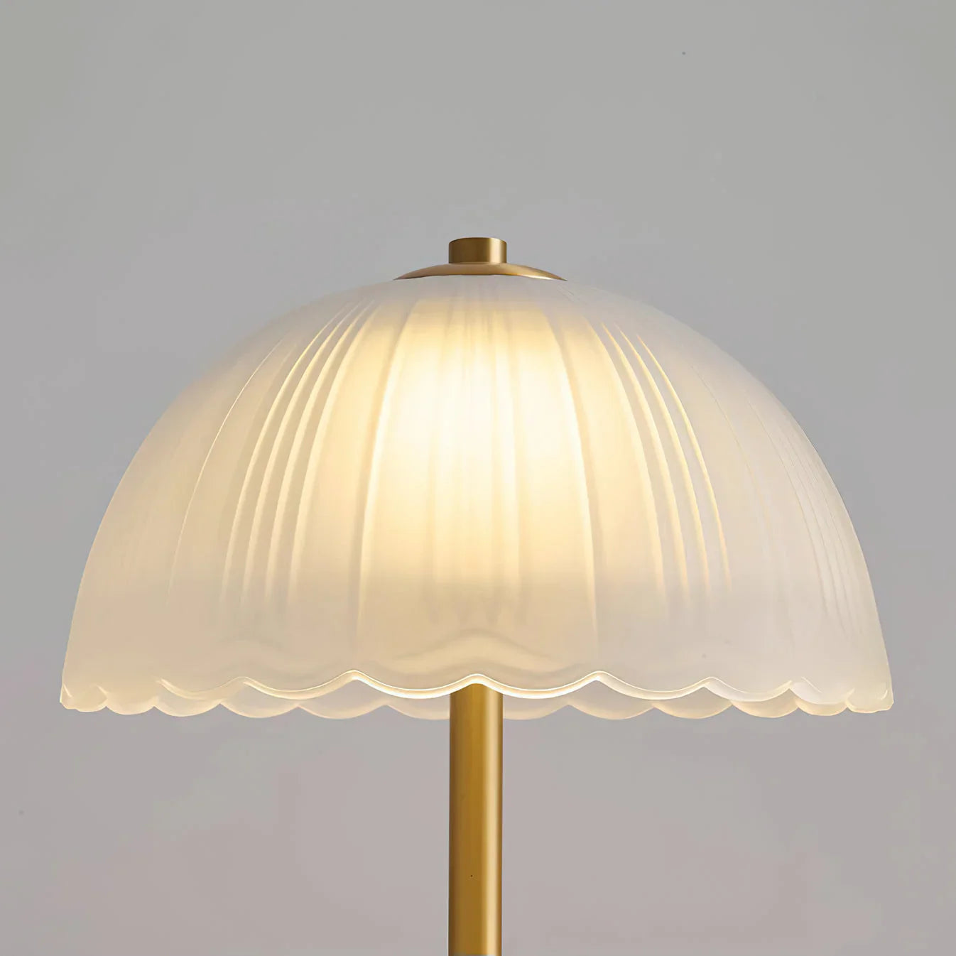 GOLD AND FROSTED GLASS MUSHROOM TABLE LAMP