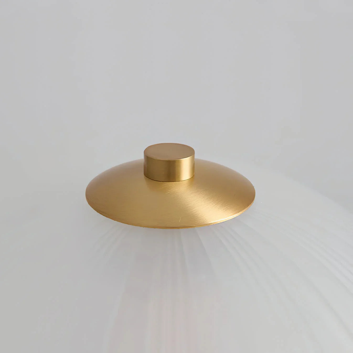 GOLD AND FROSTED GLASS MUSHROOM TABLE LAMP