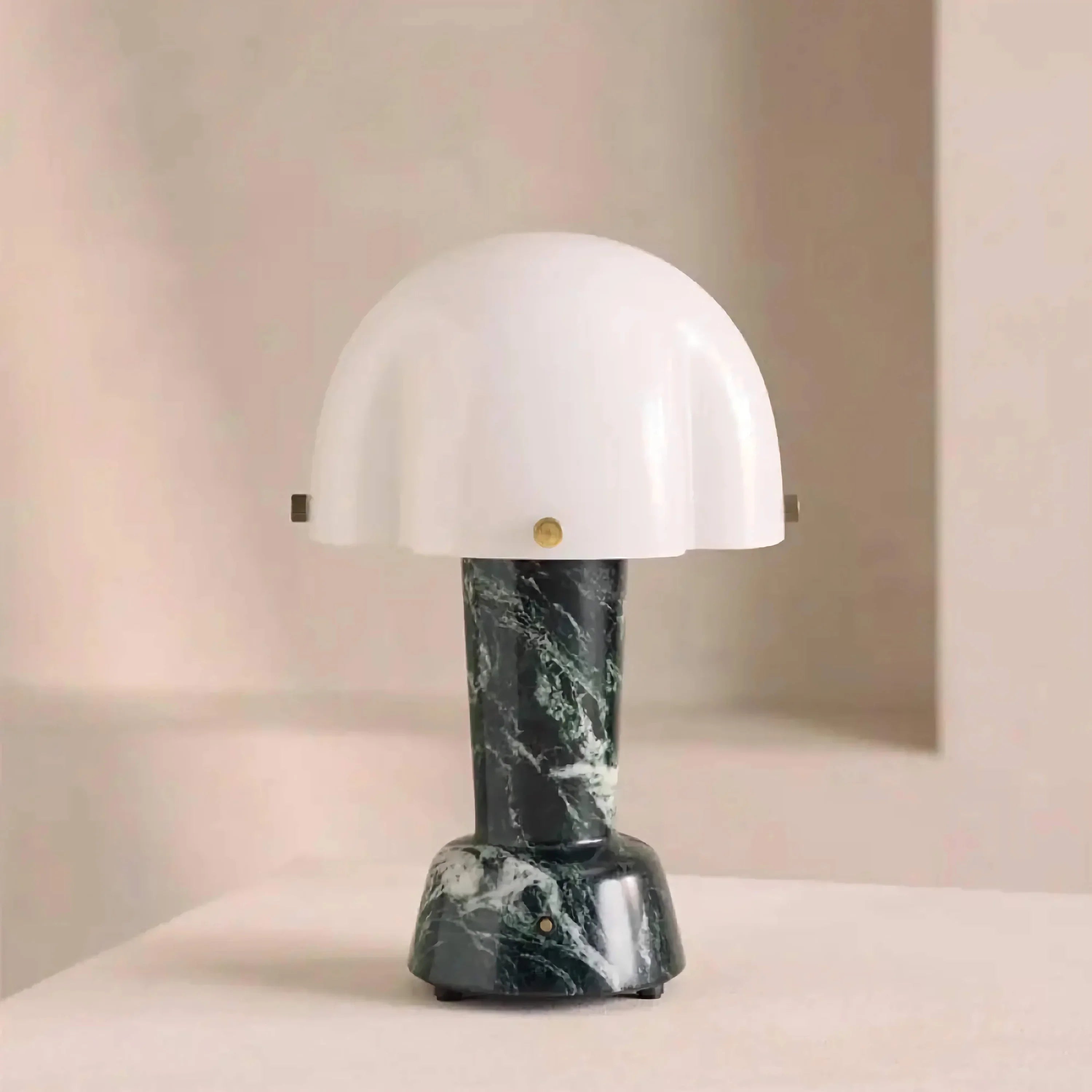 GREEN MARBLE BASE TABLE LAMP | CLFLSIS02