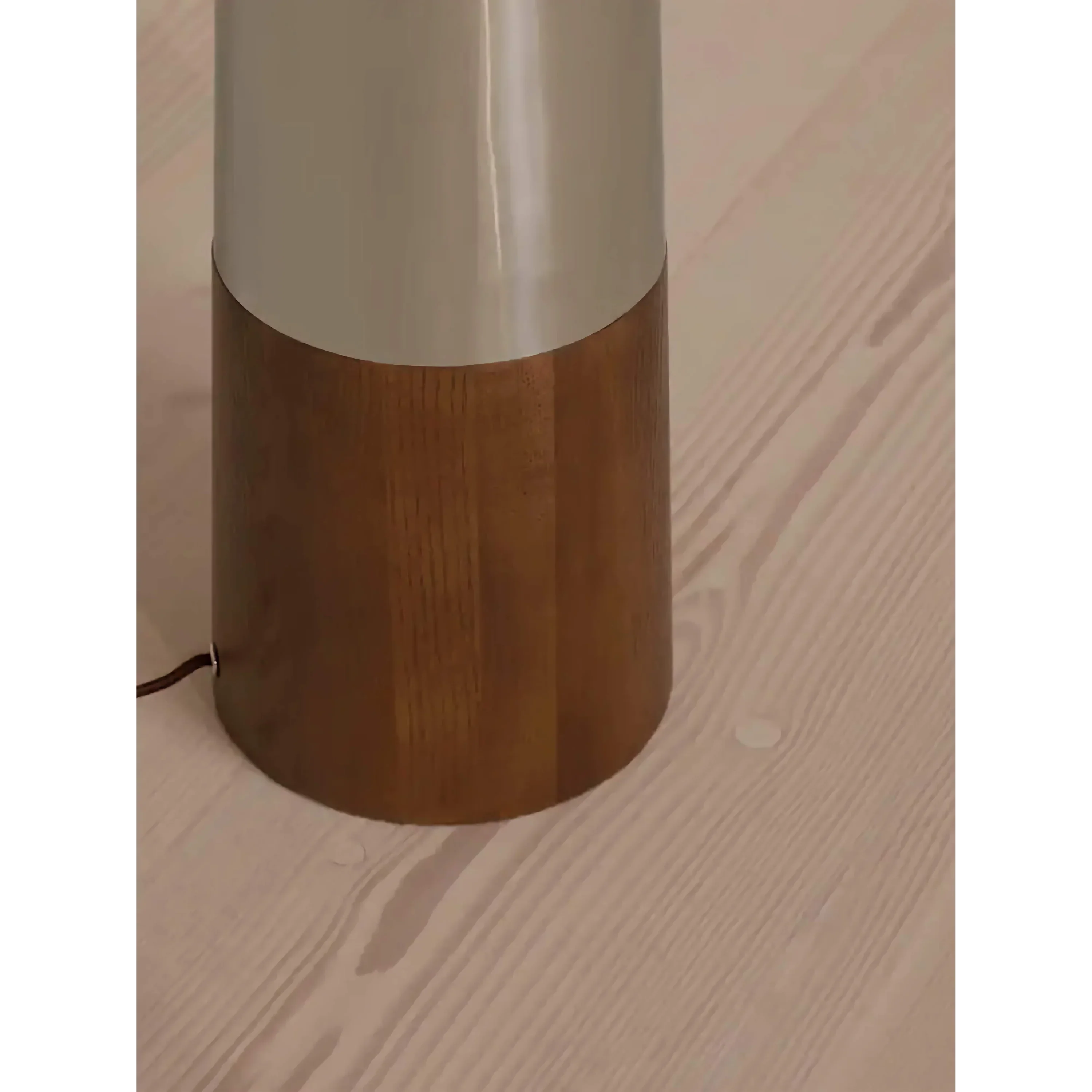 HAND-STITCHED FABRIC SHADE FLOOR LAMP | CLKPUO15