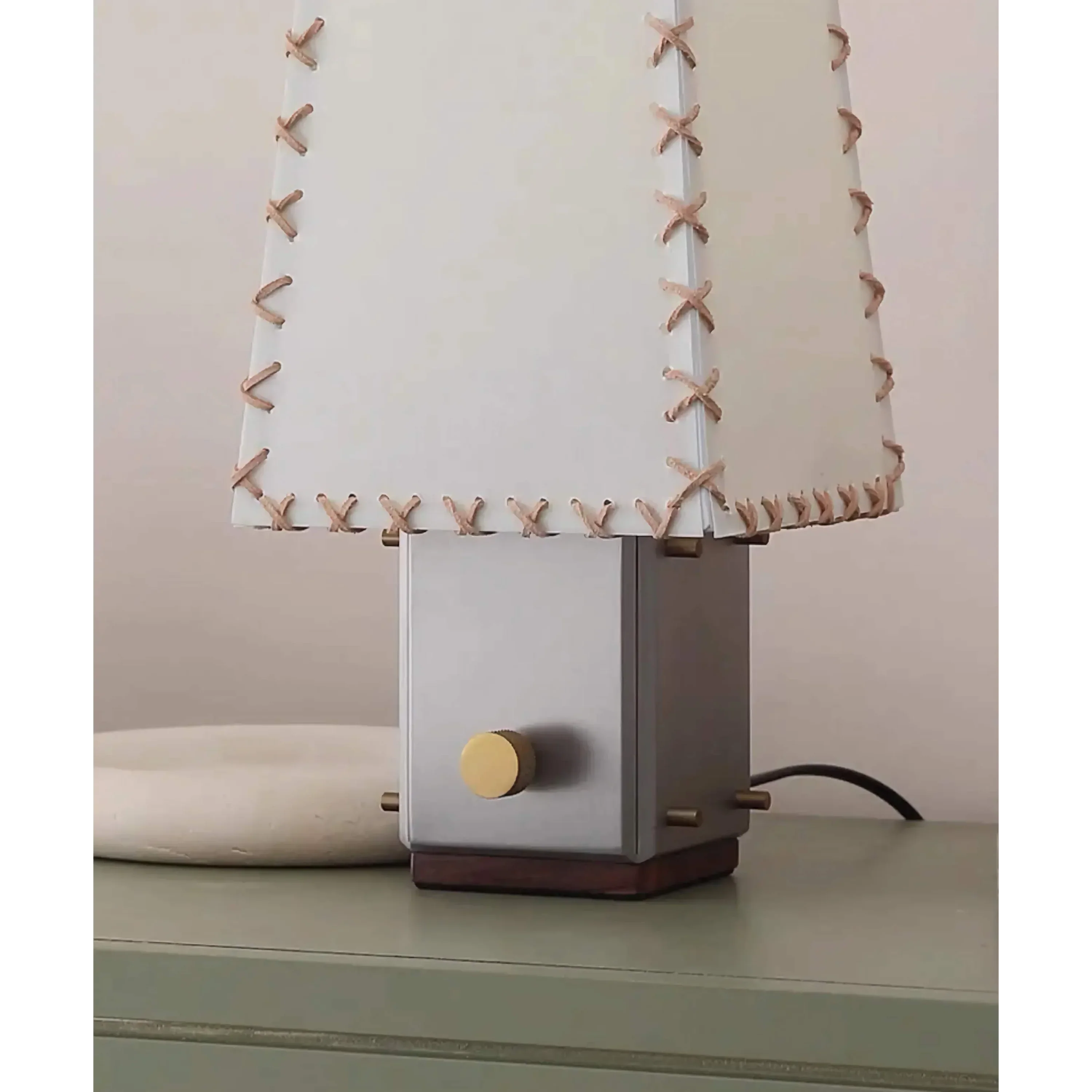 HAND-STITCHED FABRIC TABLE LAMP | CLOPSS045