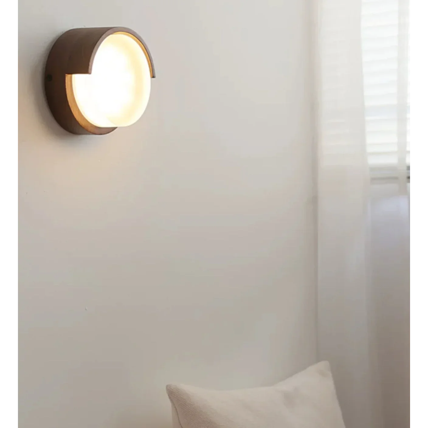 JAPANDI WALNUT WALL LAMP | CLZT7777
