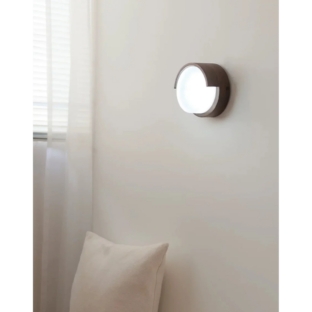 JAPANDI WALNUT WALL LAMP | CLZT7777