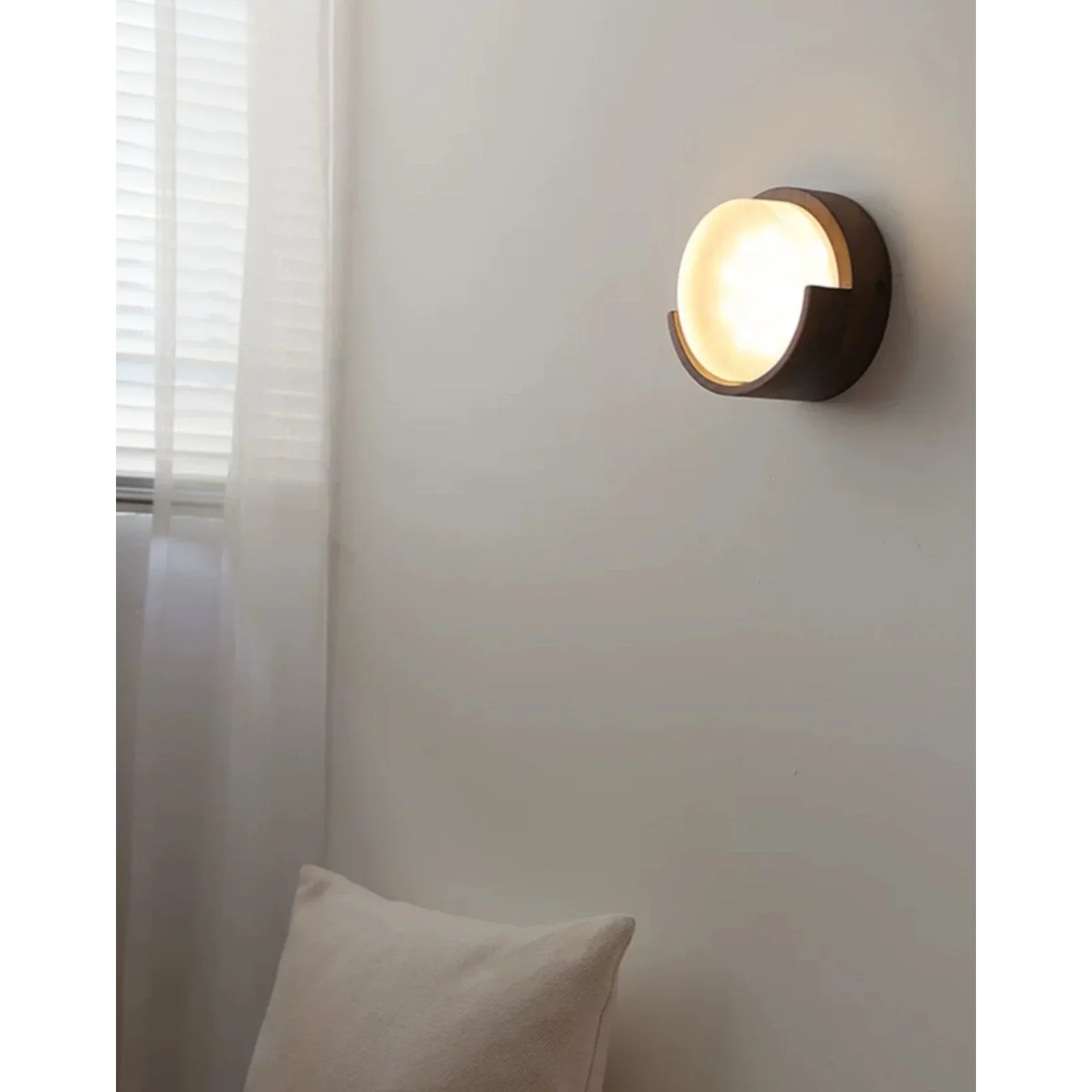JAPANDI WALNUT WALL LAMP | CLZT7777