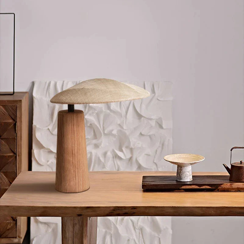 KEZAWA TABLE LAMP