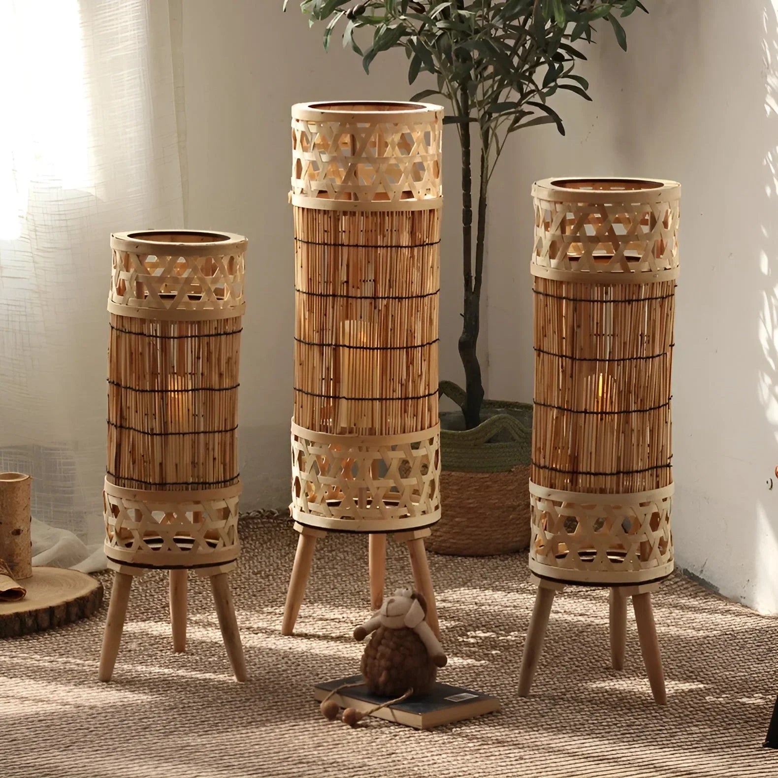 KNITTED BAMBOO TOWER LAMP