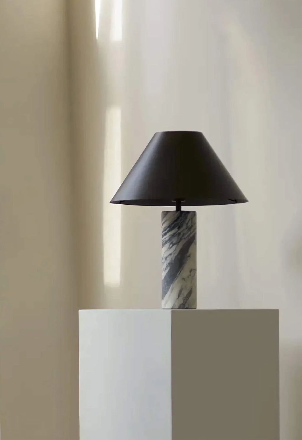 MARBLE COLUMN TABLE LAMP | CLBULS02