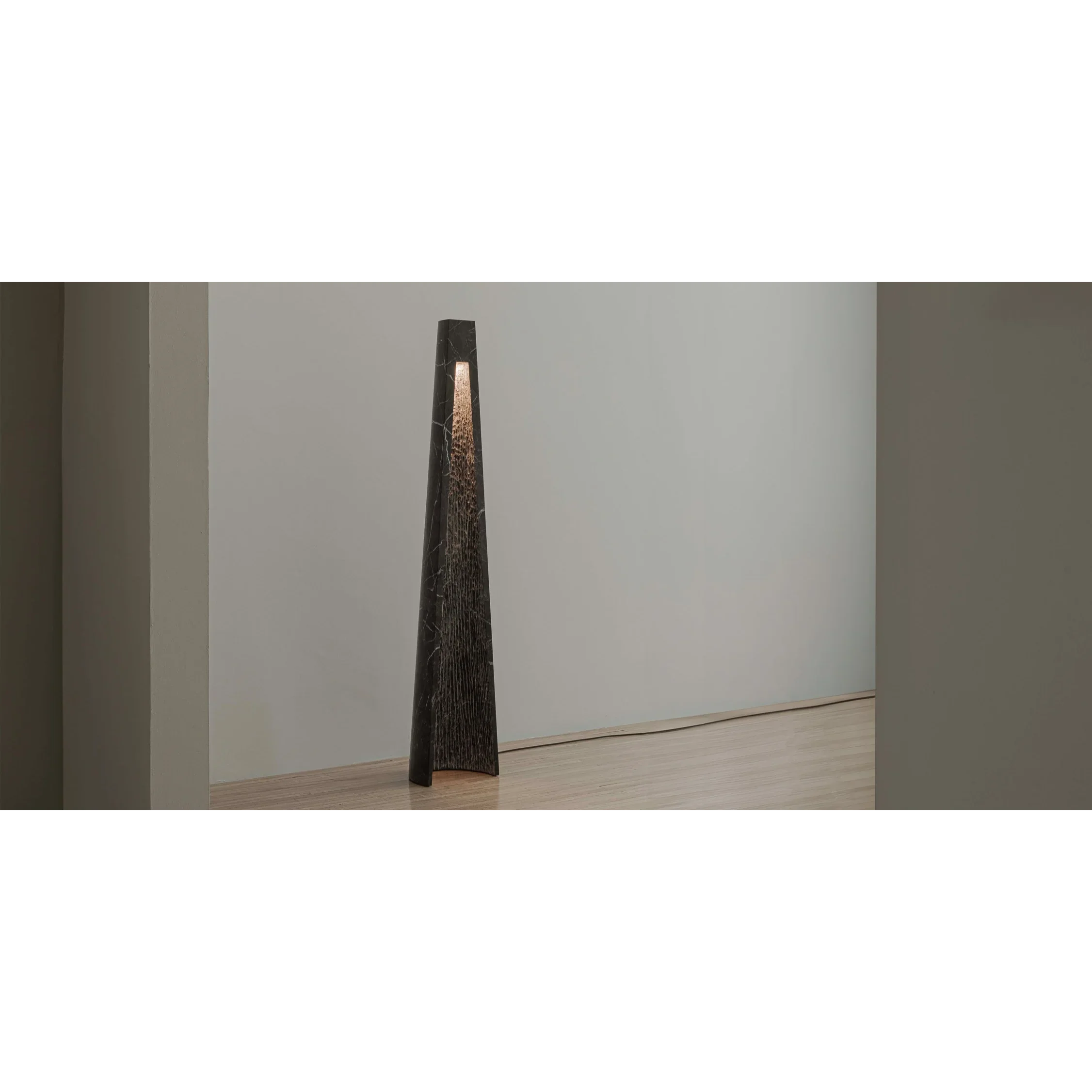 MARBLE LED FLOOR LAMP | MAESTA
