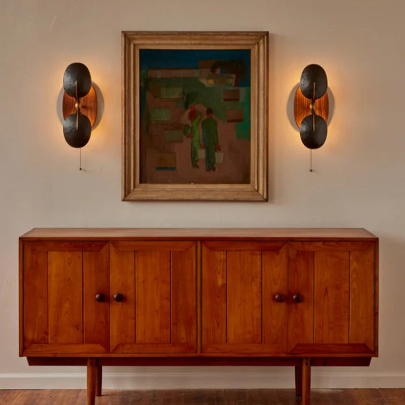 METAL & WALNUT WALL SCONCE | CLDFR02S1