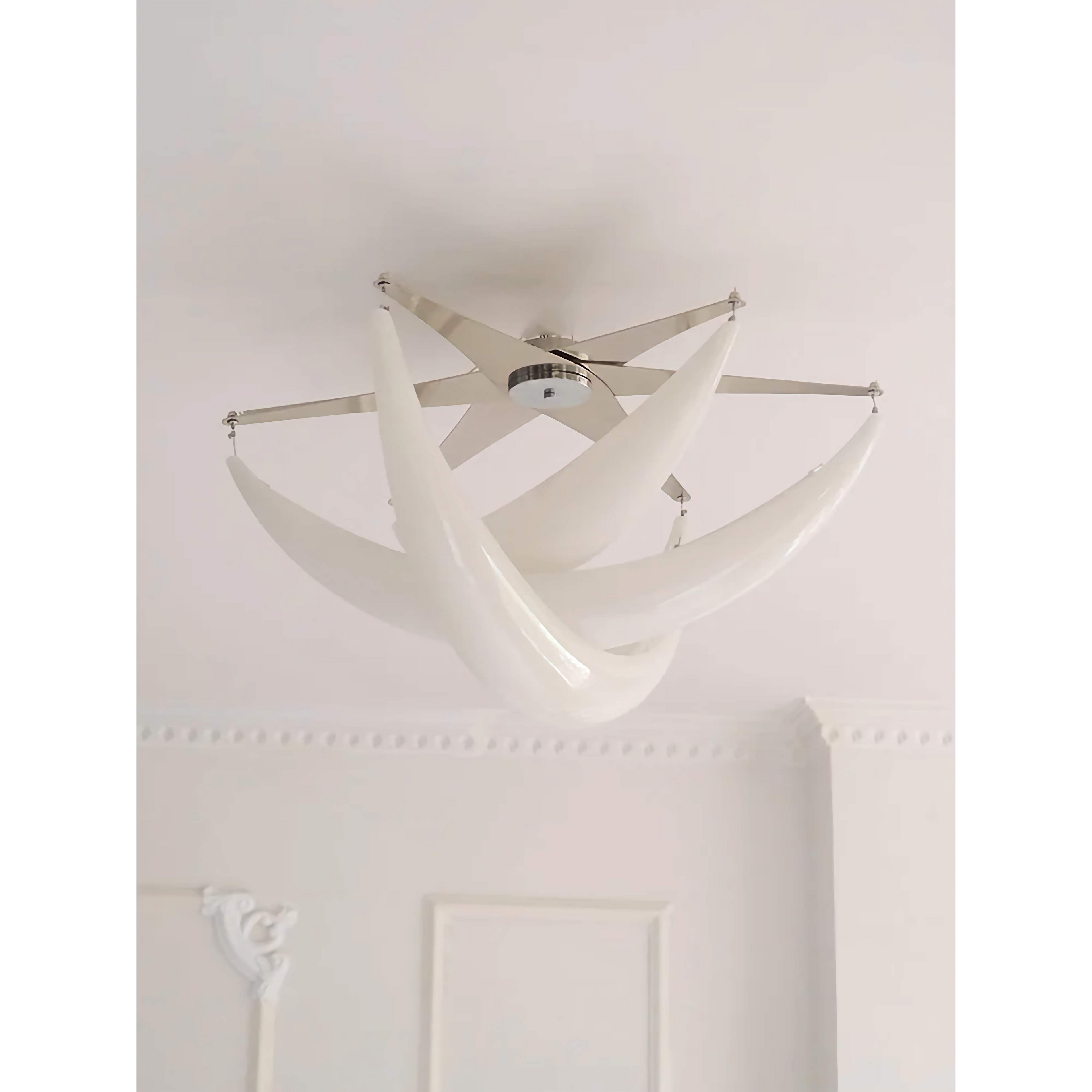 MINIMALIST CRESCENT CEILING LIGHT | CLTREC147