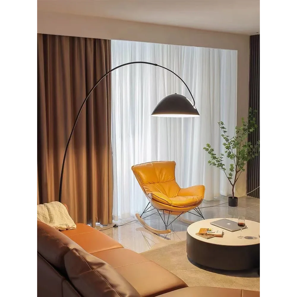 MINIMALIST METAL BLACK ARC FLOOR LAMP