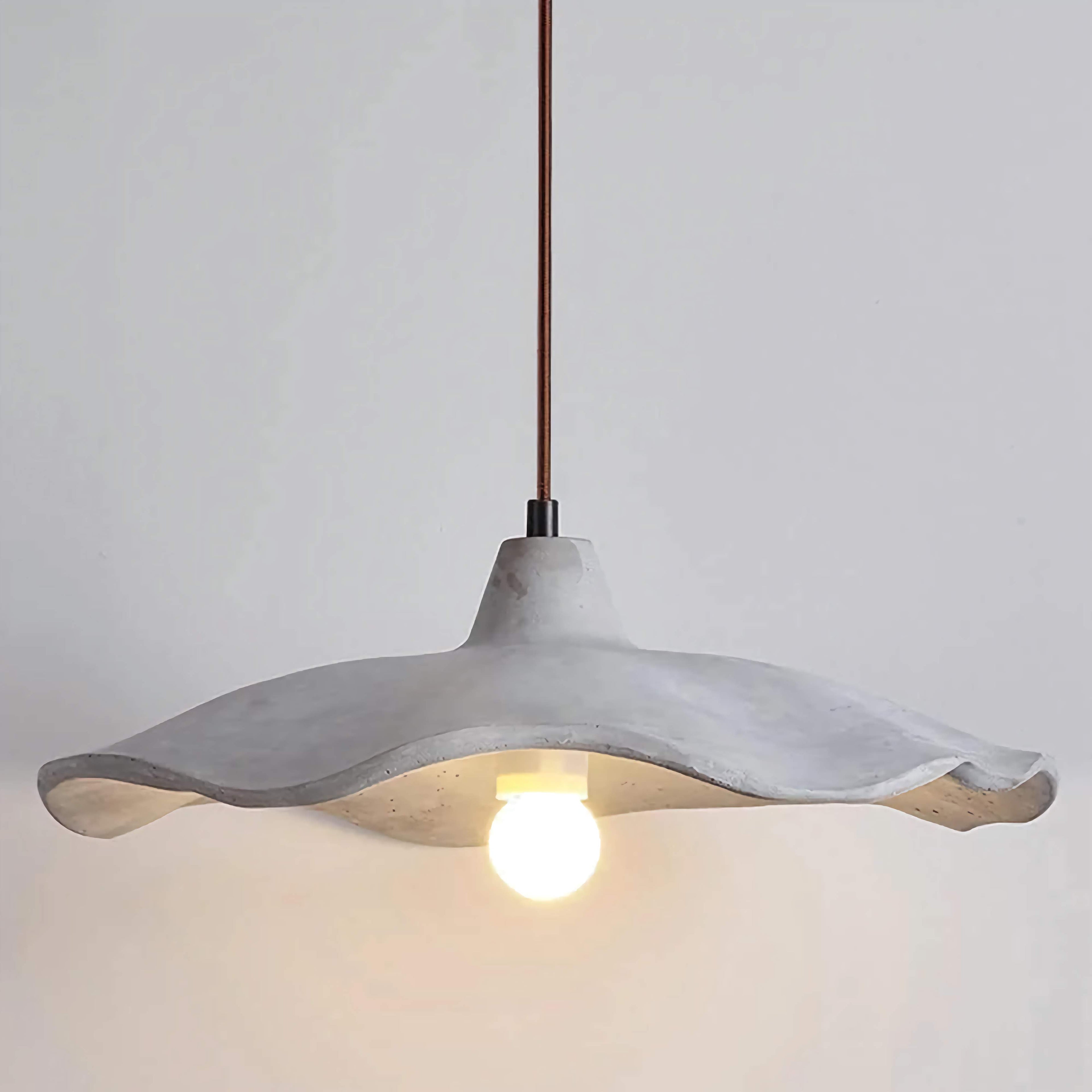 MINIMALIST NATURAL PENDANT LAMPS
