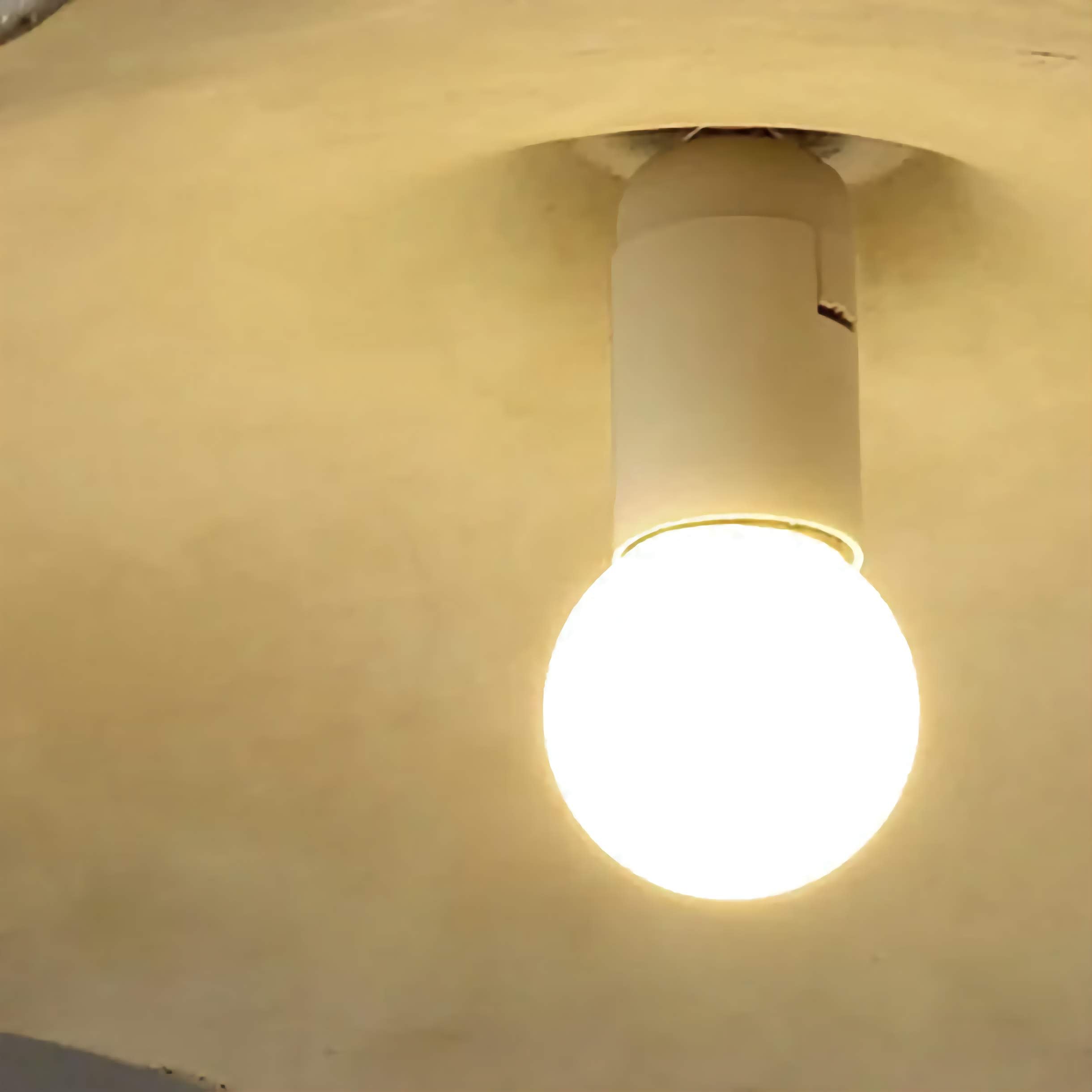 MINIMALIST NATURAL PENDANT LAMPS