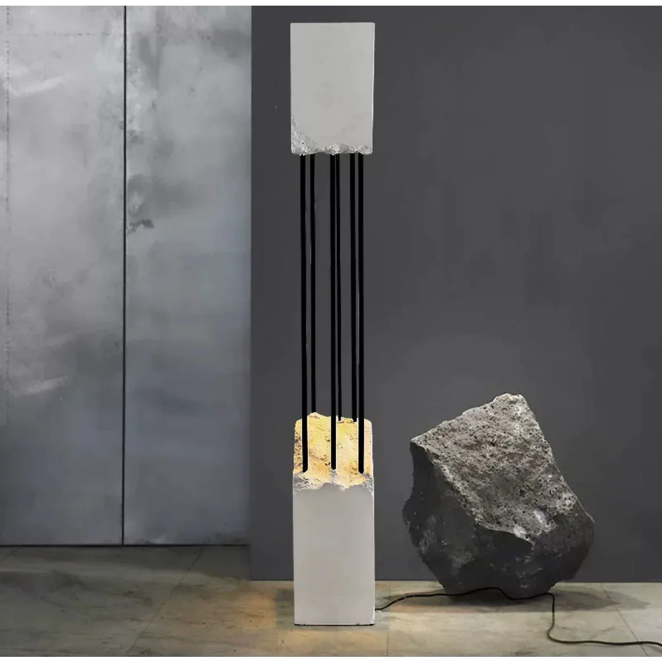 MINIMALIST STONE & STAINLESS STEEL FLOOR LAMP | COLONNA DI PIETRA