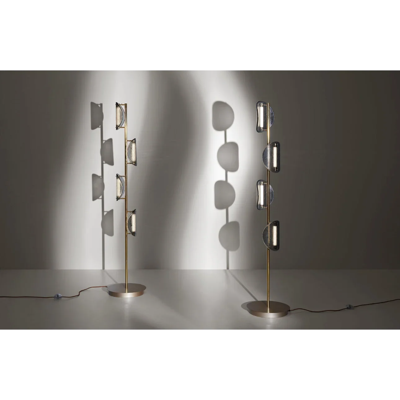 MODERN BRASS GLASS FLOOR LAMP | CLFDP29