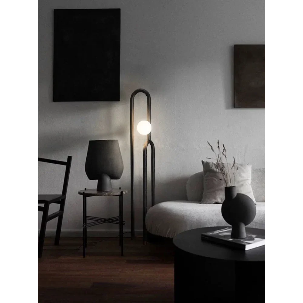 MODERN FLOOR LAMP IN LIGHT WOOD | CLLW1330