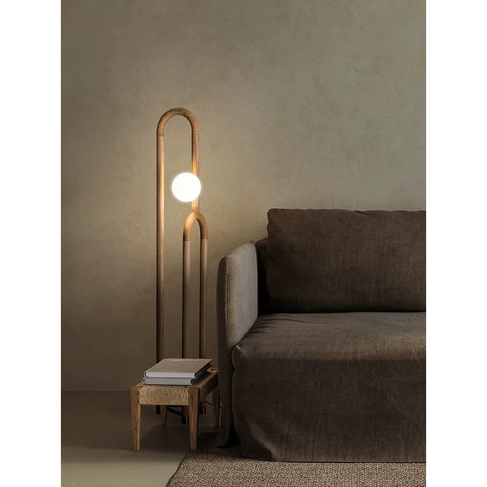MODERN FLOOR LAMP IN LIGHT WOOD | CLLW1330