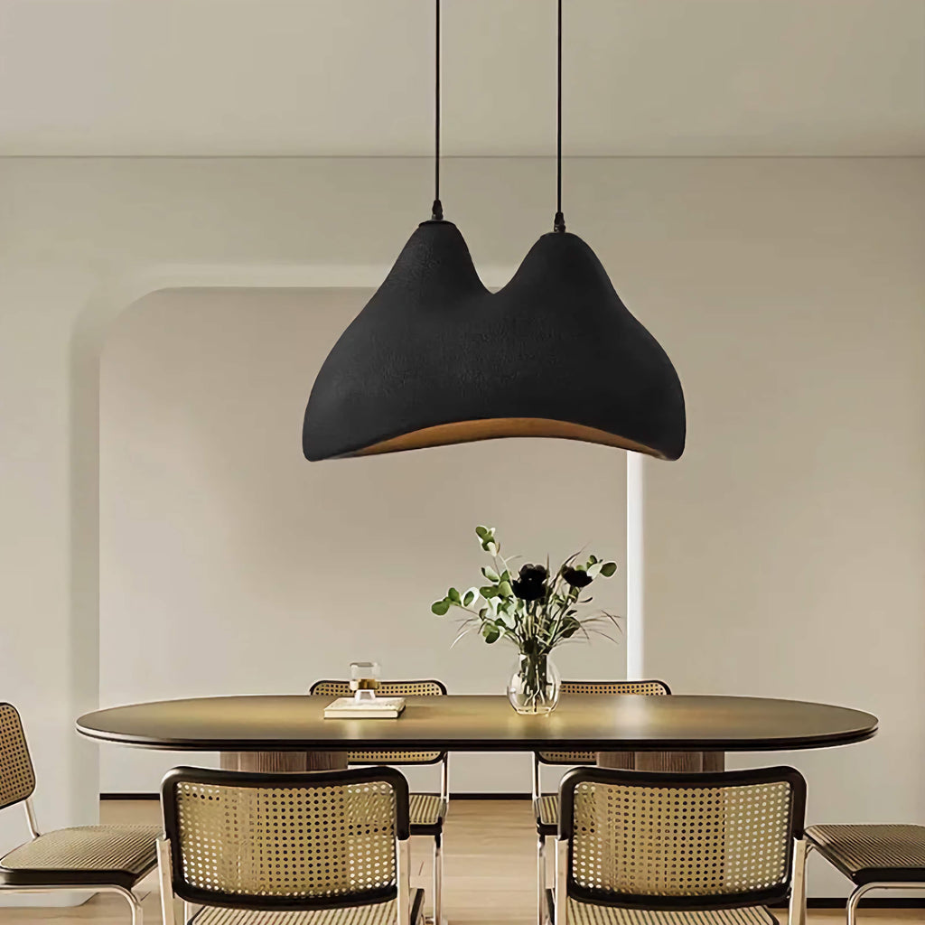 MODERN SCULPTURAL PENDANT LIGHT | CLBN67655