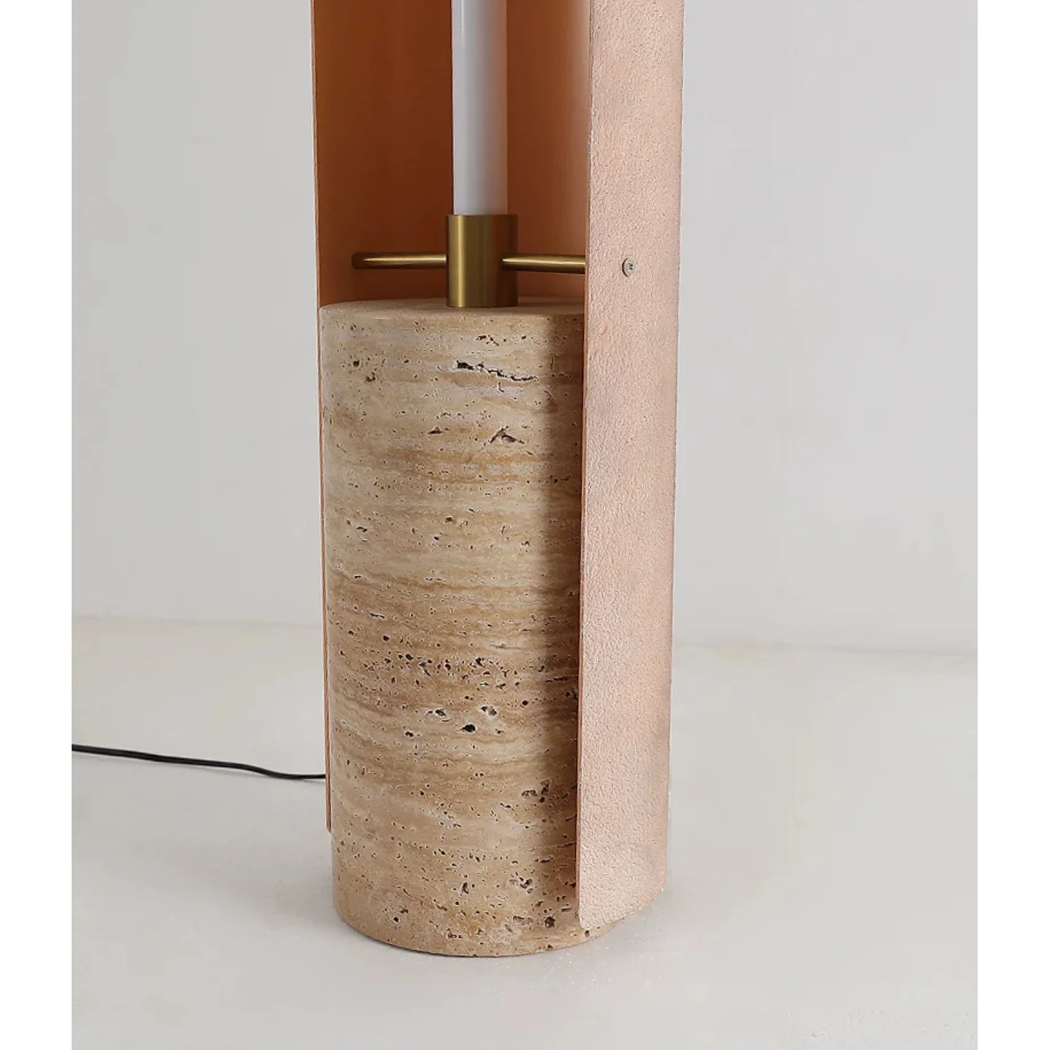 NATURAL TRAVERTINE & ALLOY TABLE LAMP | DESIGN PIETRA