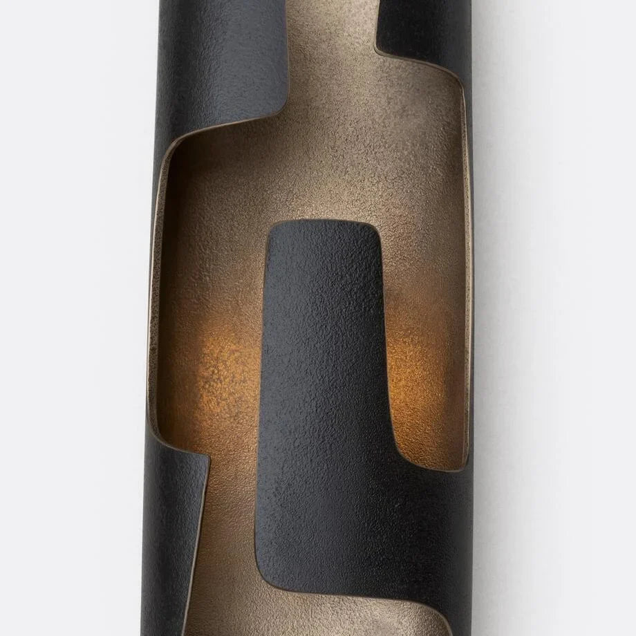 PATINATED CURVED WALL SCONCE | CLRONF502