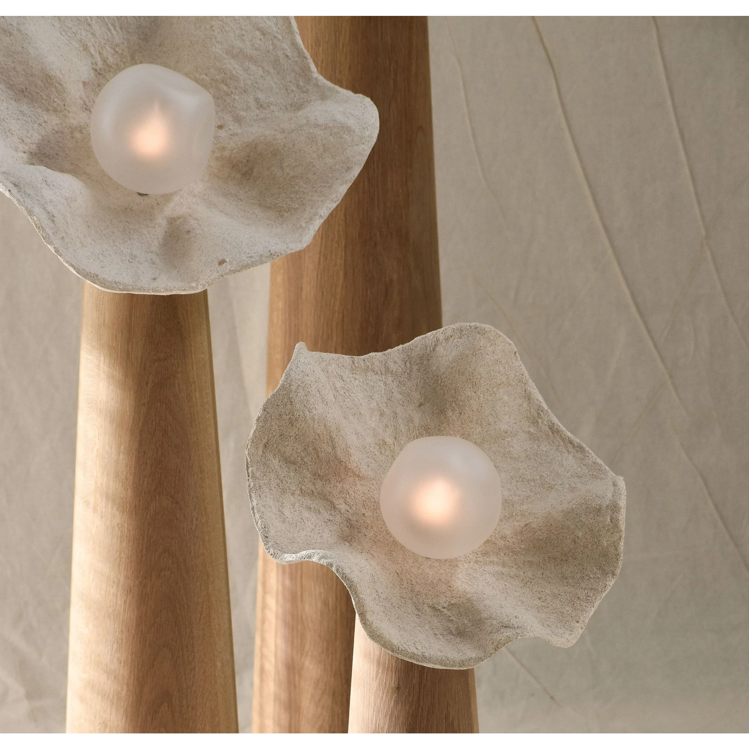 PLASTER PETAL FLOOR LAMP | CLFLO582LY