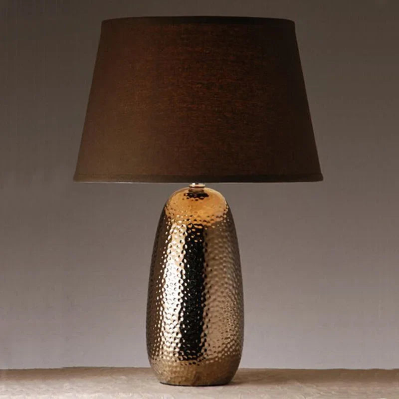 RETRO BROWN CERAMIC TABLE LAMP | CL902320