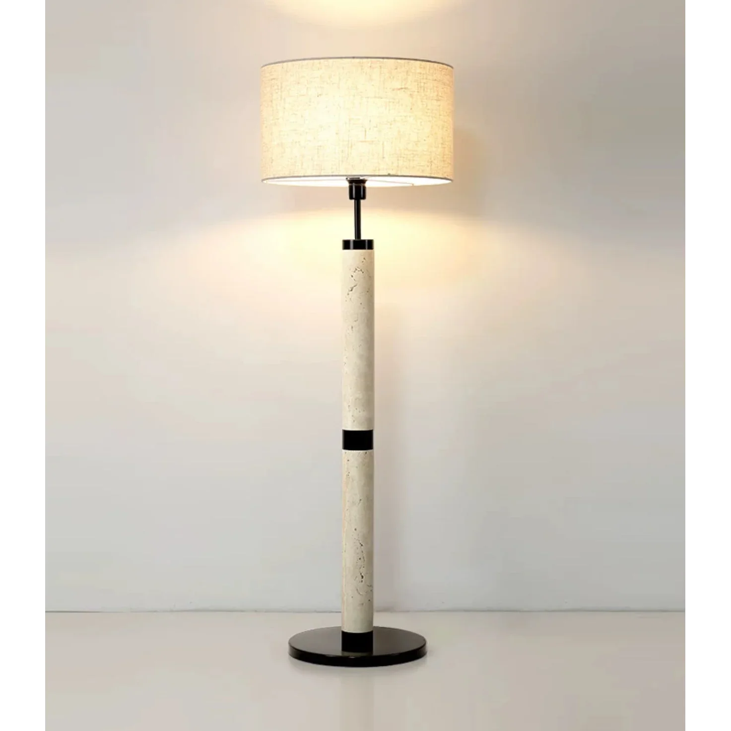 SCULPTED TRAVERTINE WALL LAMP | CLPOJ740