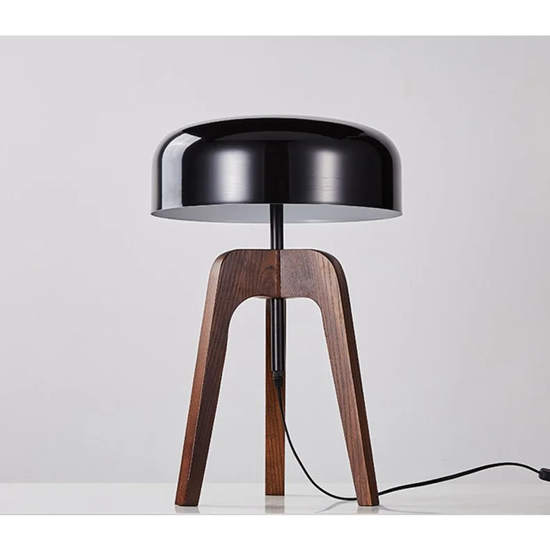 TRIAD OF LIGHT WOOD TRIPOD LAMP | CL852225
