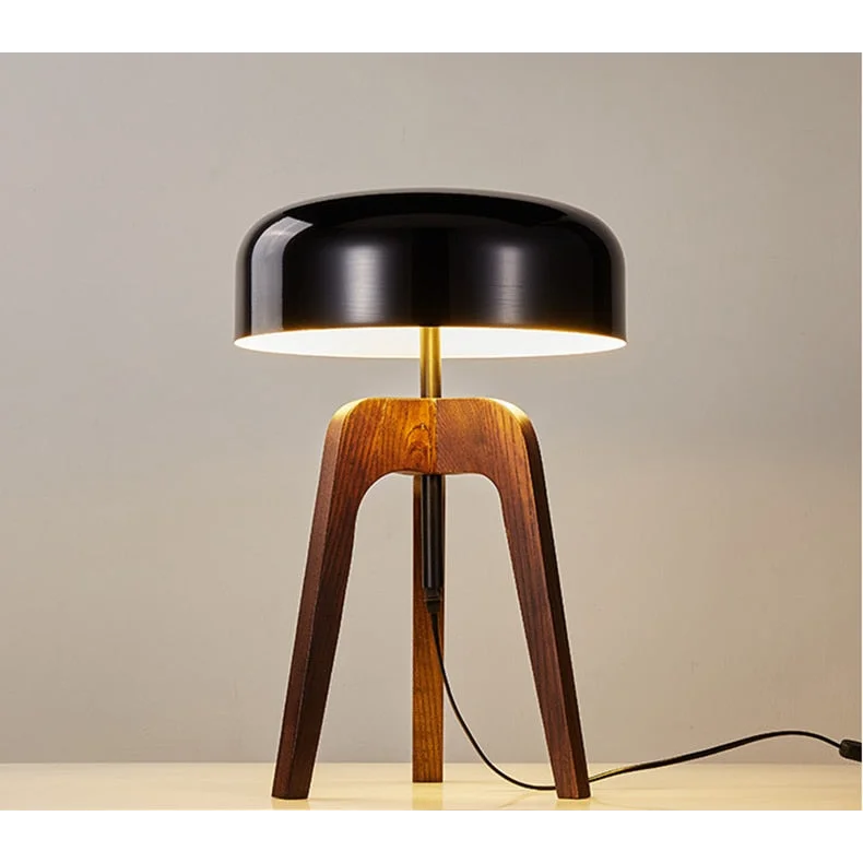 TRIAD OF LIGHT WOOD TRIPOD LAMP | CL852225