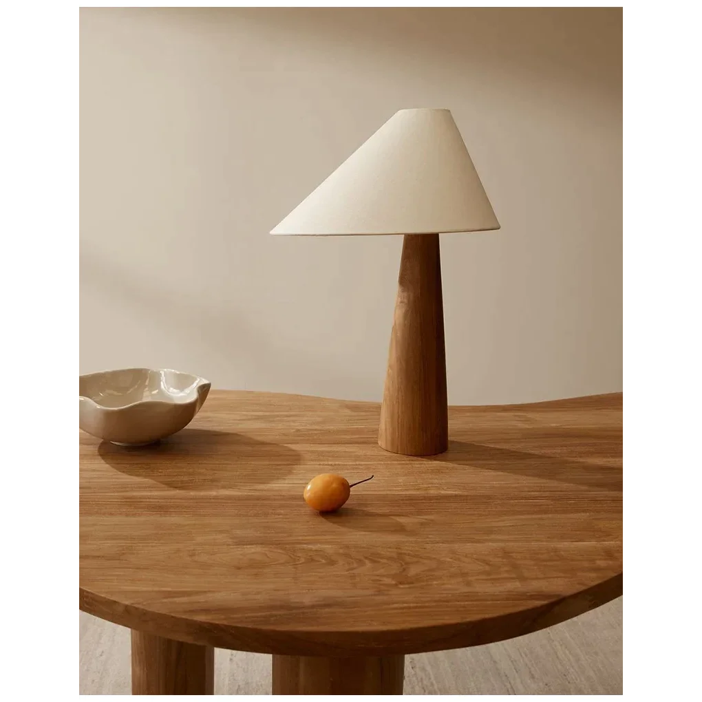 VINTAGE SOLID WOOD TABLE LAMP | CL333320