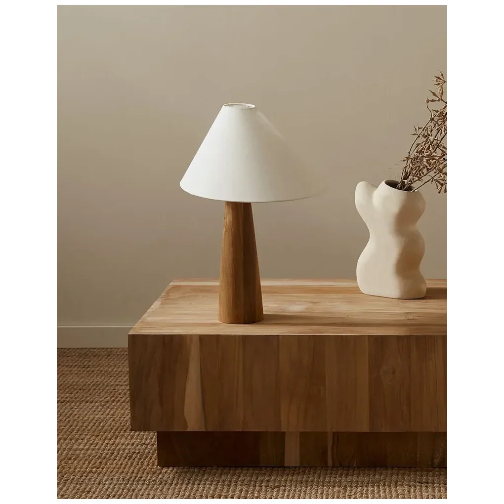 VINTAGE SOLID WOOD TABLE LAMP | CL333320
