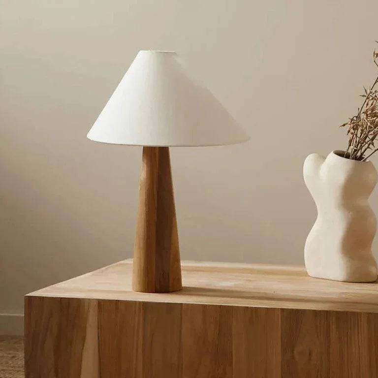 VINTAGE SOLID WOOD TABLE LAMP | CL333320