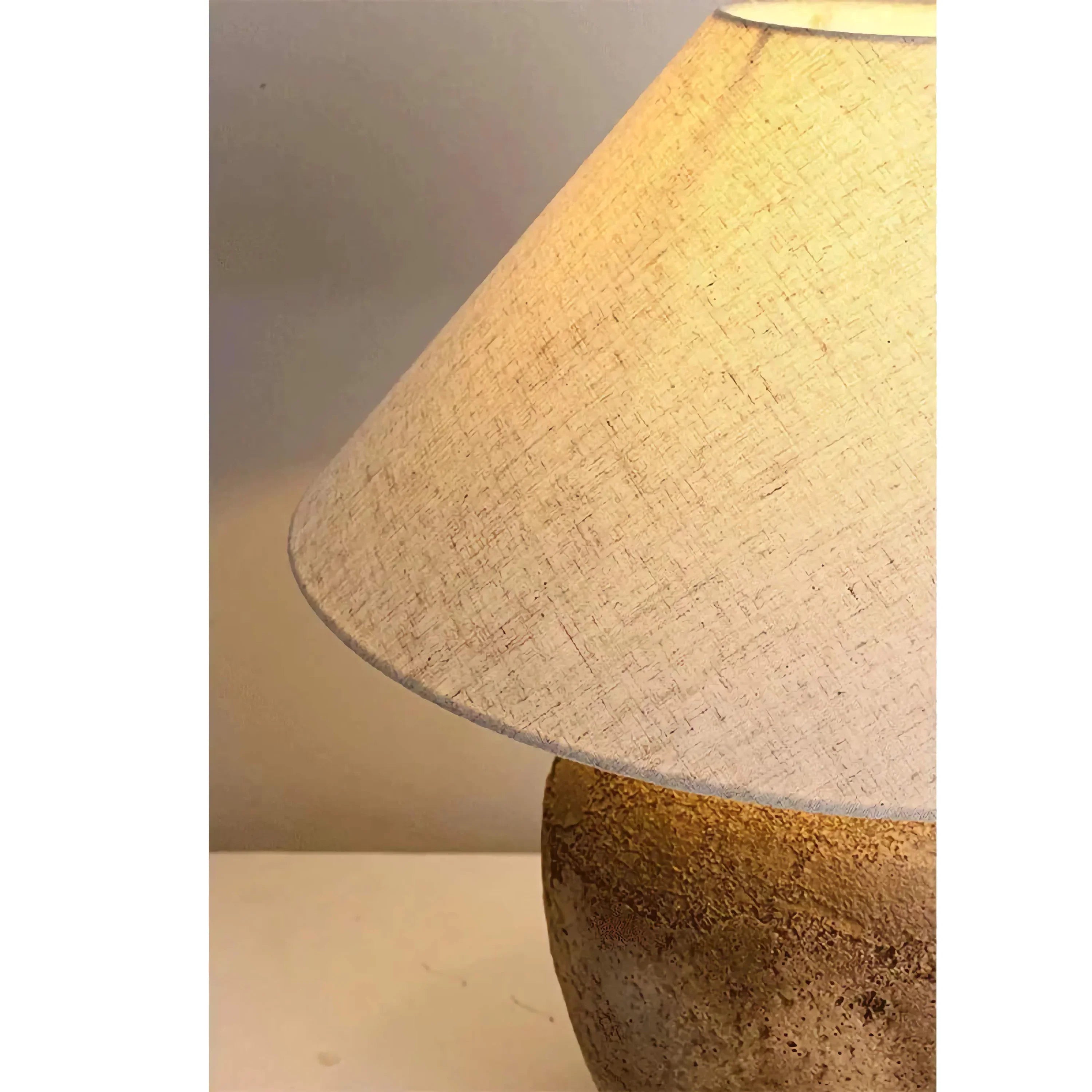 VINTAGE TAUPE WABI STYLE TABLE LAMP