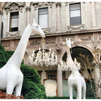 WHITE GIRAFFE SCULPTURE LAMP WITH CRYSTAL CHANDELIER | DESIGN CL025A