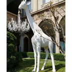 WHITE GIRAFFE SCULPTURE LAMP WITH CRYSTAL CHANDELIER | DESIGN CL025A